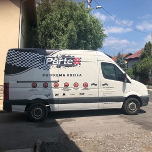 oslikavanje-vozila-20 oslikati kombi
