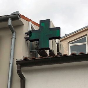 tisak-reklame-totemi-3d-28 Izrada ljekarničkih križeva